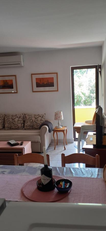 Apartmani Senka - Villa Oliver Martinšćica Esterno foto