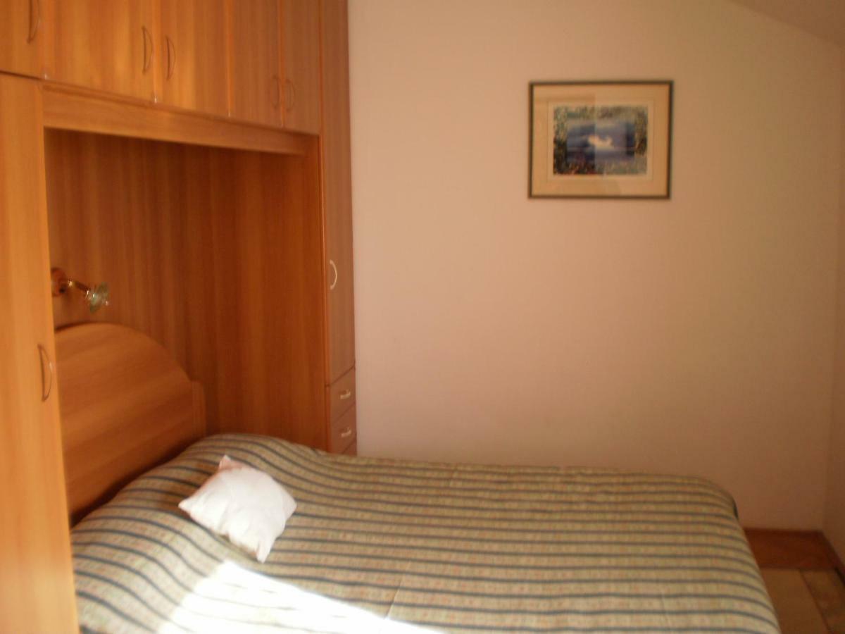 Apartmani Senka - Villa Oliver Martinšćica Esterno foto