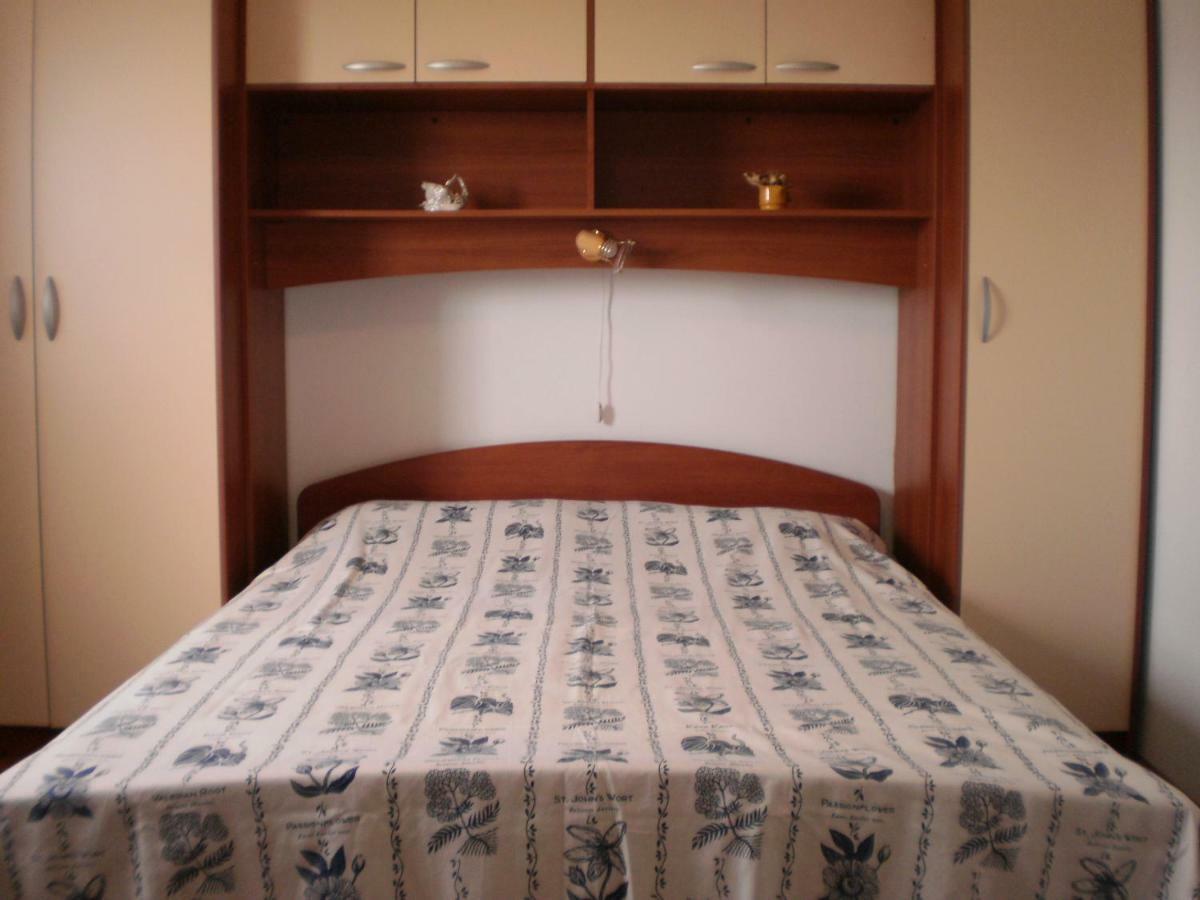 Apartmani Senka - Villa Oliver Martinšćica Esterno foto