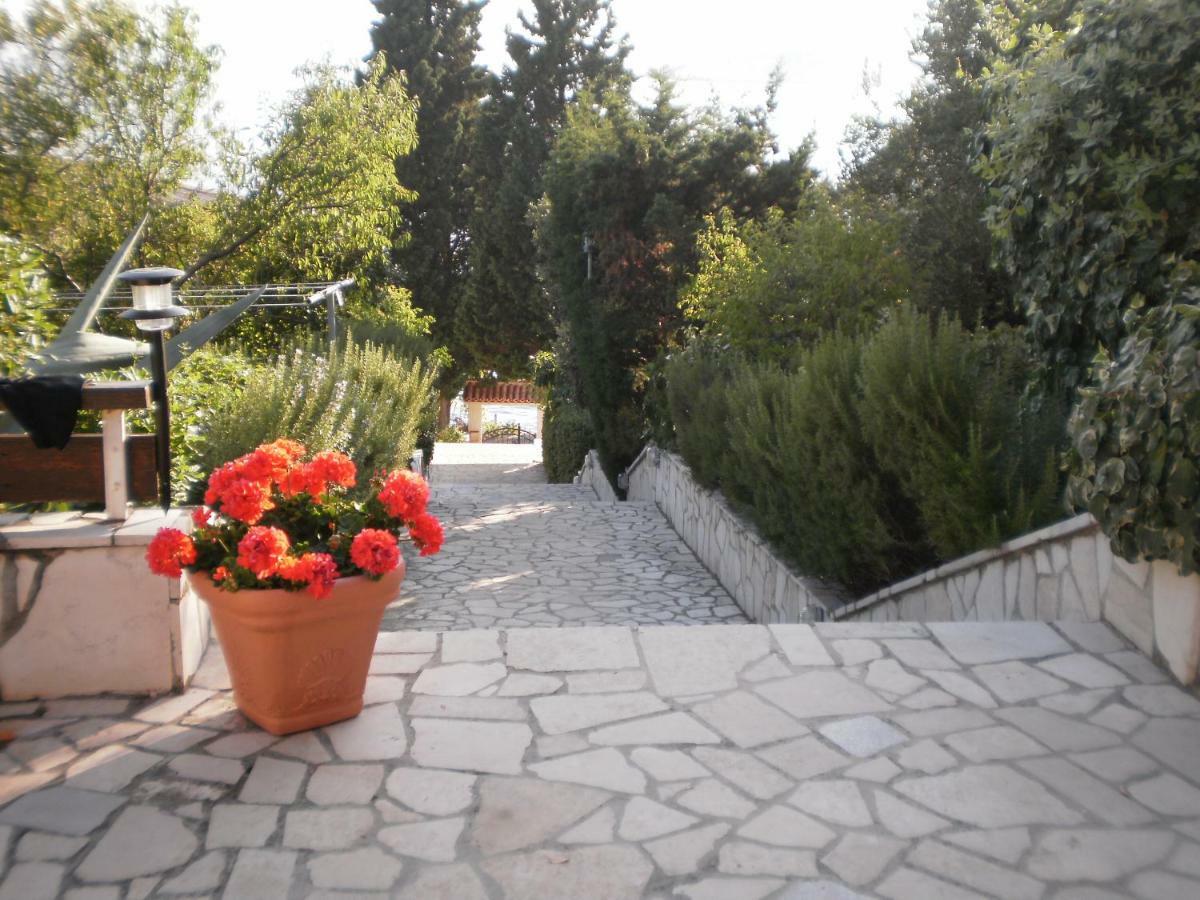 Apartmani Senka - Villa Oliver Martinšćica Esterno foto